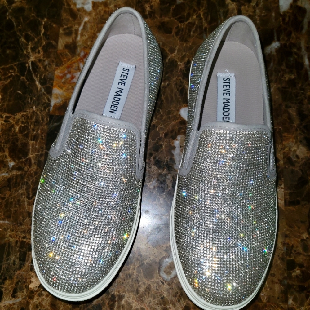 NEVER WORN Steve Madden Rhinestone Sneakers